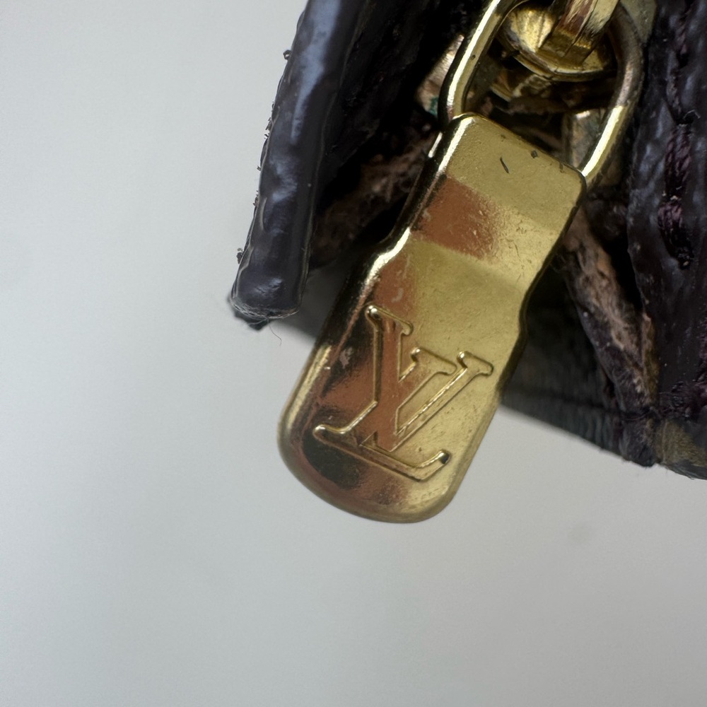 LOUIS VUITTON POUCHETTE - Picture 5 of 7
